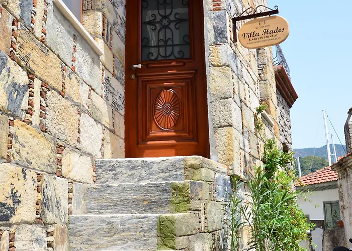 Two Stone Homes Metis *