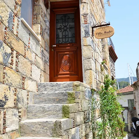 Two Stone Homes Metis *