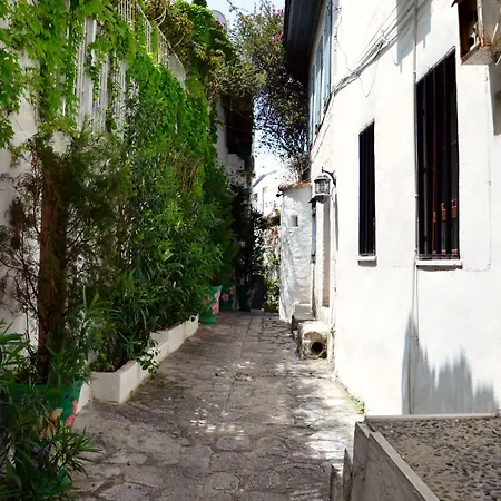 Two Stone Homes Metis