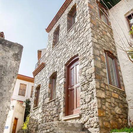 Two Stone Homes Metis * مرمريس