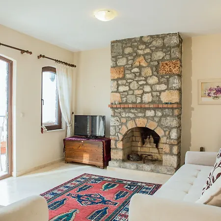 Two Stone Homes Metis * مرمريس