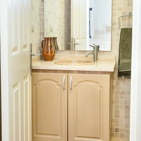 Two Stone Homes Metis וילה *