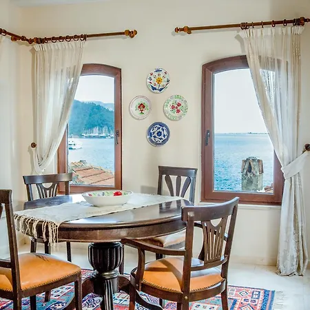 Two Stone Homes Metis مرمريس