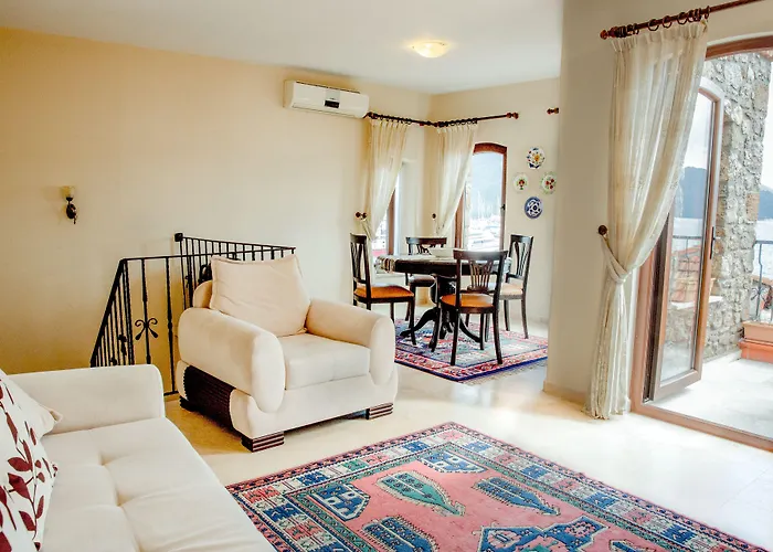 Two Stone Homes Metis Villa *