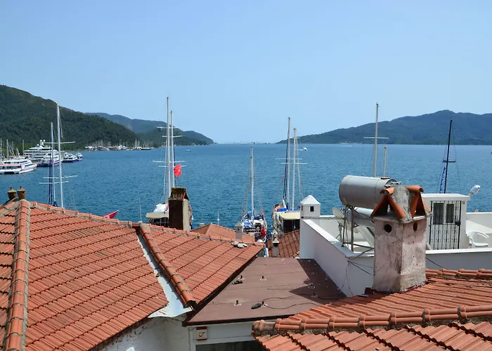 Villa Two Stone Homes Metis