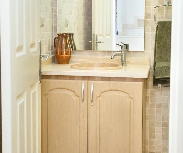 Two Stone Homes Metis Willa *