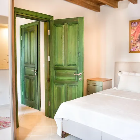 Two Stone Homes Metis Villa *